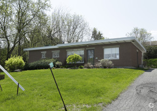 5482 Manotick Main St, Ottawa, ON for sale Primary Photo- Image 1 of 1