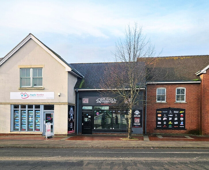 North St, Hailsham to rent - Primary Photo - Image 1 of 4