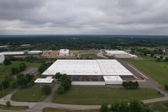 150 Loomis Pky, Ravenna, OH for rent Aerial- Image 1 of 7