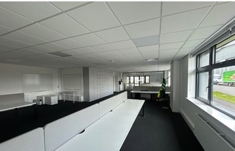 40 Colliery St, Glasgow to rent Interior Photo- Image 1 of 2