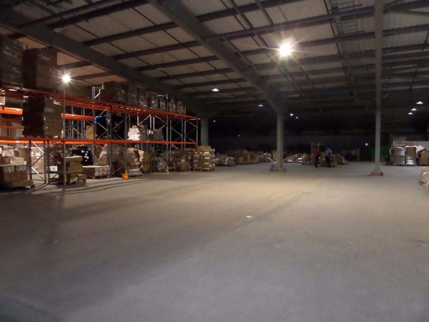 Avana Business Park, Rogerstone to rent Interior Photo- Image 1 of 2