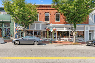 25 Main St, Amesbury, MA for rent Building Photo- Image 1 of 9