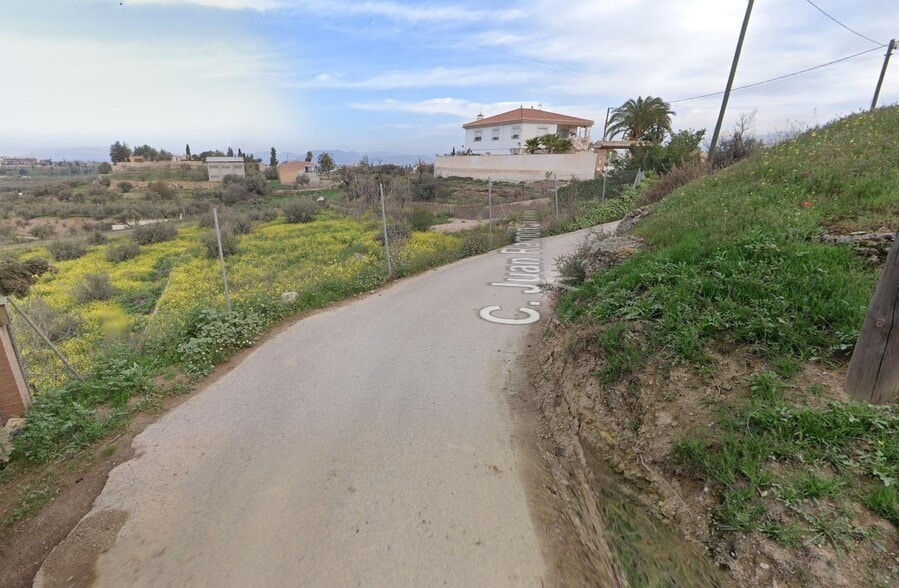Calle Juan Ramón Jiménez, 1, Alhendín, Granada for sale - Aerial - Image 3 of 5