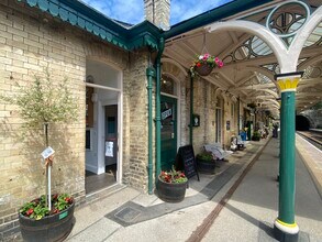 Station Rd, Knaresborough to rent Building Photo- Image 1 of 1