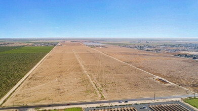 County Line Road, Delano, CA for sale Primary Photo- Image 1 of 4