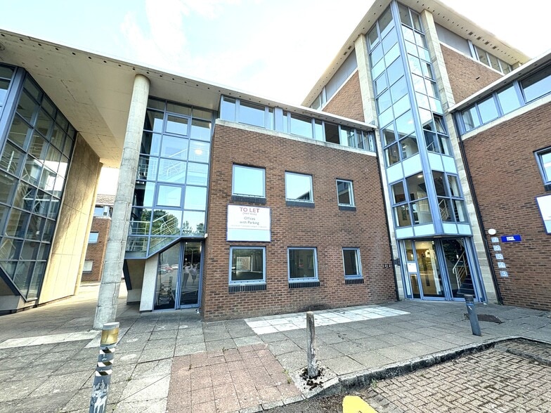 3-7 Drake Walk, Cardiff to rent - Building Photo - Image 3 of 4