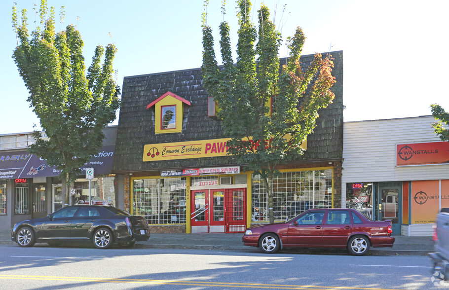 22344 Lougheed Hwy, Maple Ridge, BC for rent - Building Photo - Image 3 of 8