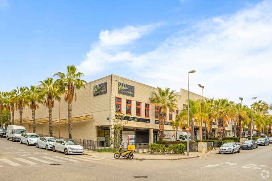 Industrial in Badalona, Barcelona for sale - Primary Photo - Image 1 of 2