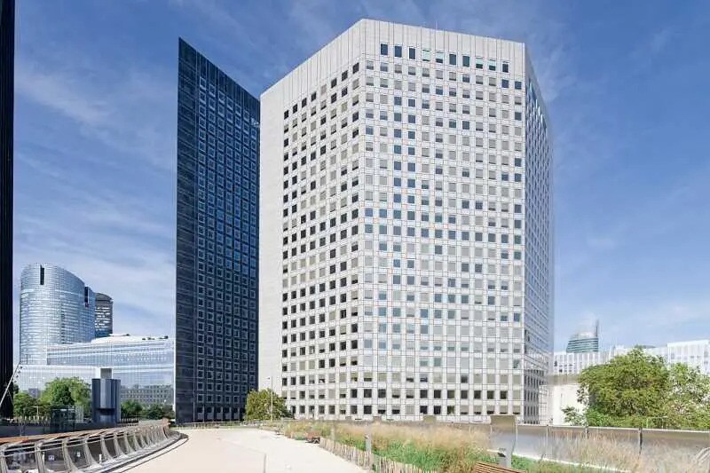 1 Place Des Degrés, Puteaux to rent Building Photo- Image 1 of 47