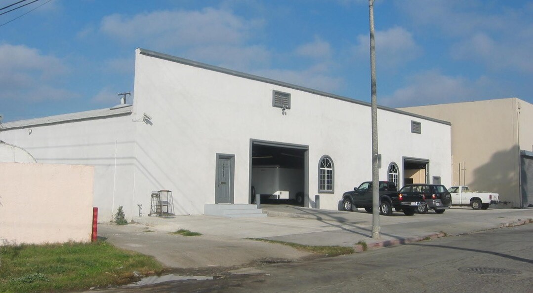 2235-2237 Lemon Ave, Signal Hill, CA for sale Primary Photo- Image 1 of 1