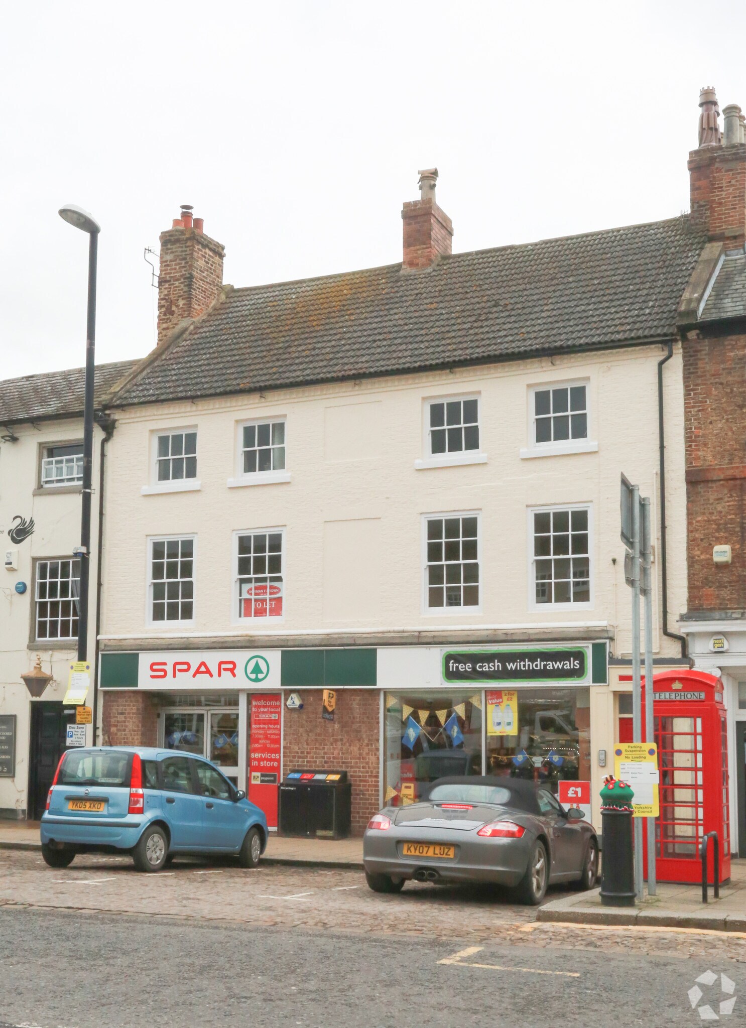 21 Market Pl, Bedale for sale Primary Photo- Image 1 of 1