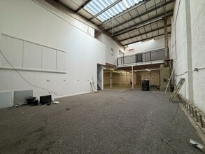 Hayhill, Barrow Upon Soar to rent Interior Photo- Image 2 of 11