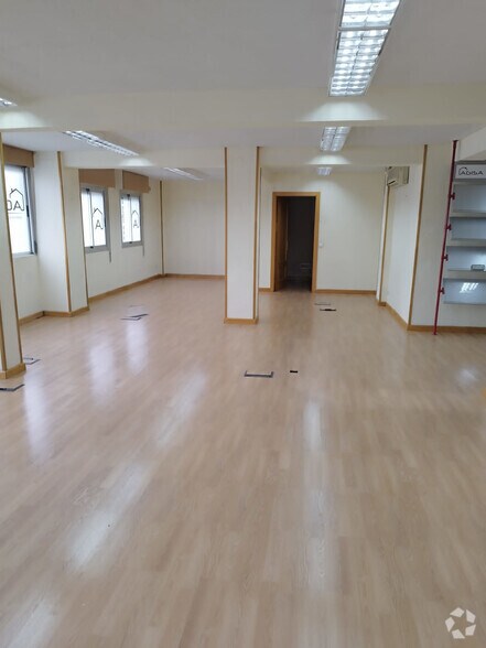 Office in Madrid, Madrid to rent - Interior Photo - Image 1 of 1