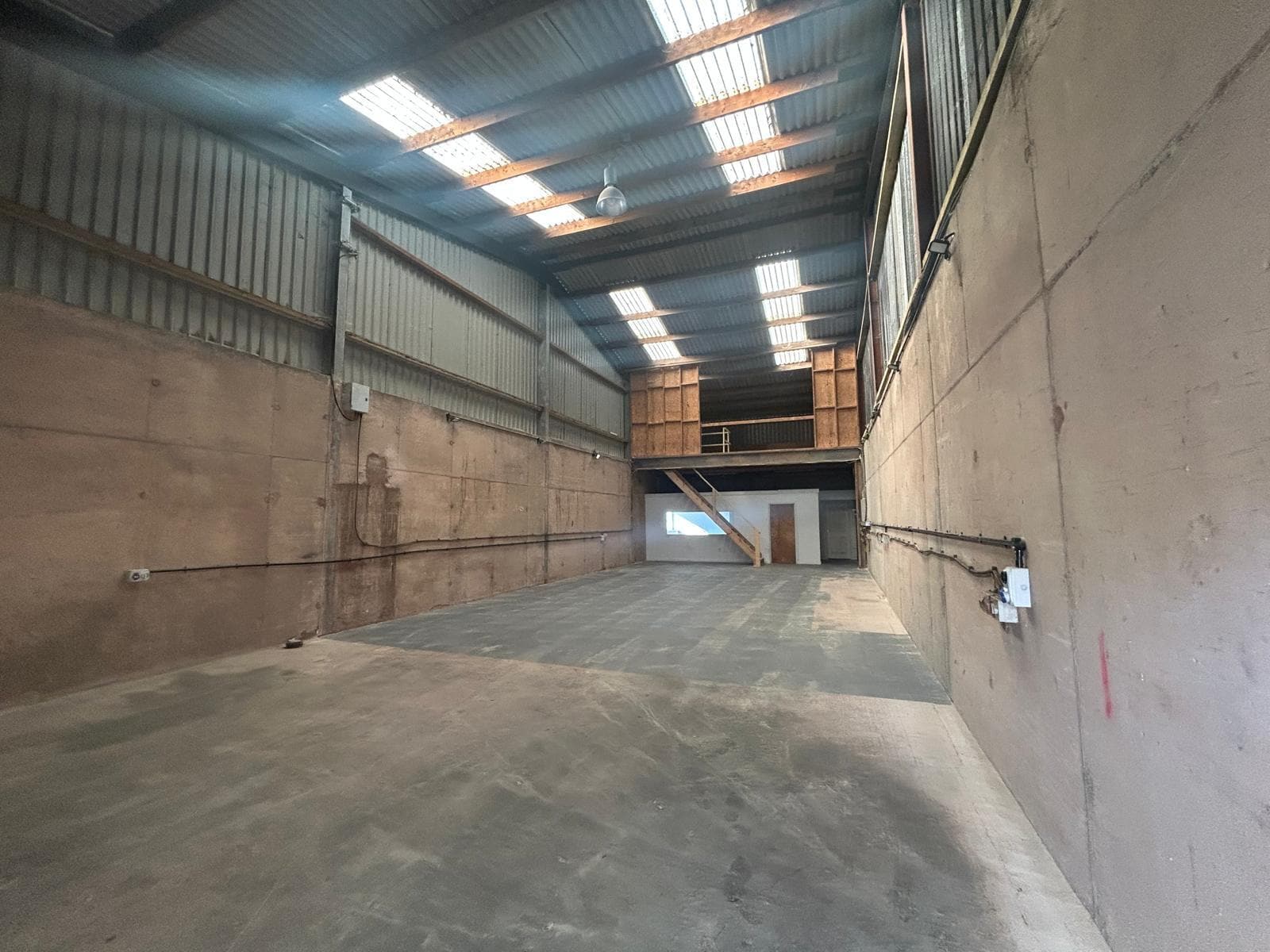 Greendale Business Park, Woodbury Salterton to rent Interior Photo- Image 1 of 2