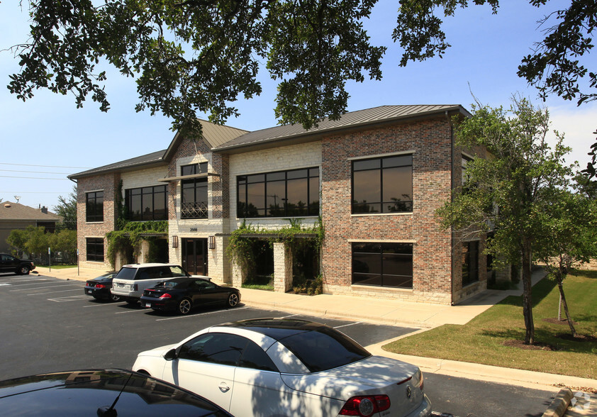 2508 Ashley Worth Blvd, Austin, TX for rent - Primary Photo - Image 1 of 29