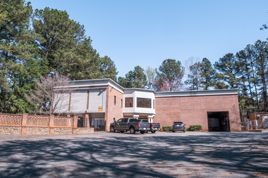 2306 Perimeter Park Dr, Atlanta, GA for sale - Primary Photo - Image 1 of 1