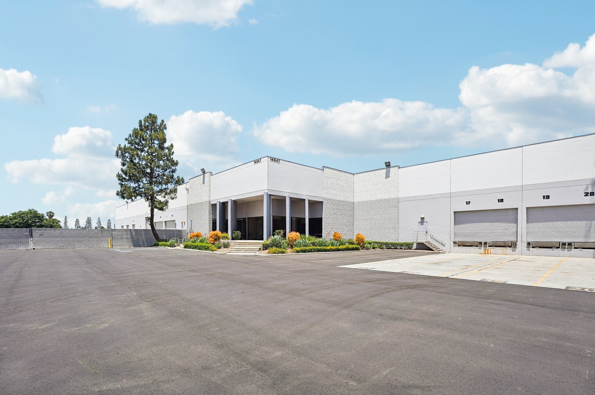 14647-14667 Northam St, La Mirada, CA to rent Building Photo- Image 1 of 14