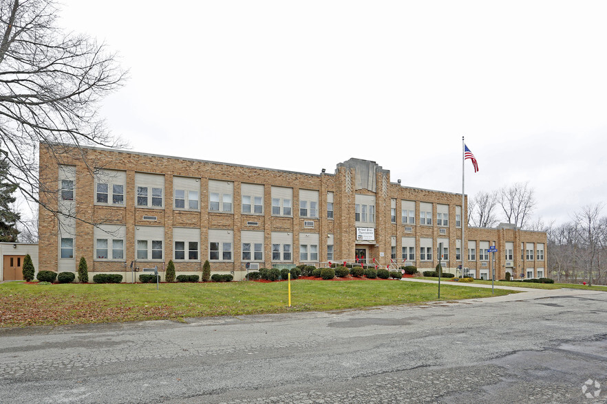 103 W Mechanic St, Yale, MI for sale - Primary Photo - Image 1 of 1