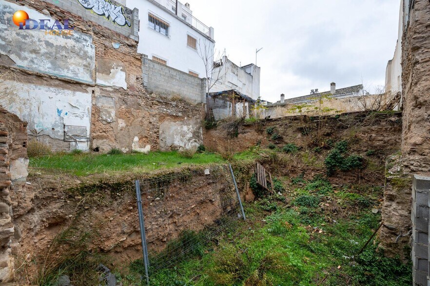 Calle Alta de Cartuja, 8, Granada, Granada for sale - Building Photo - Image 2 of 26