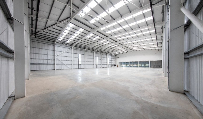 41 Millbrook Way, Slough to rent - Interior Photo - Image 3 of 5