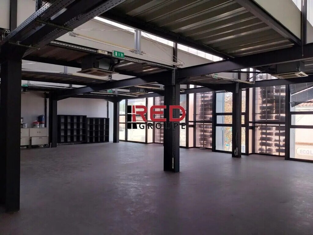 Vente Bureaux 256 m² - Photo 1