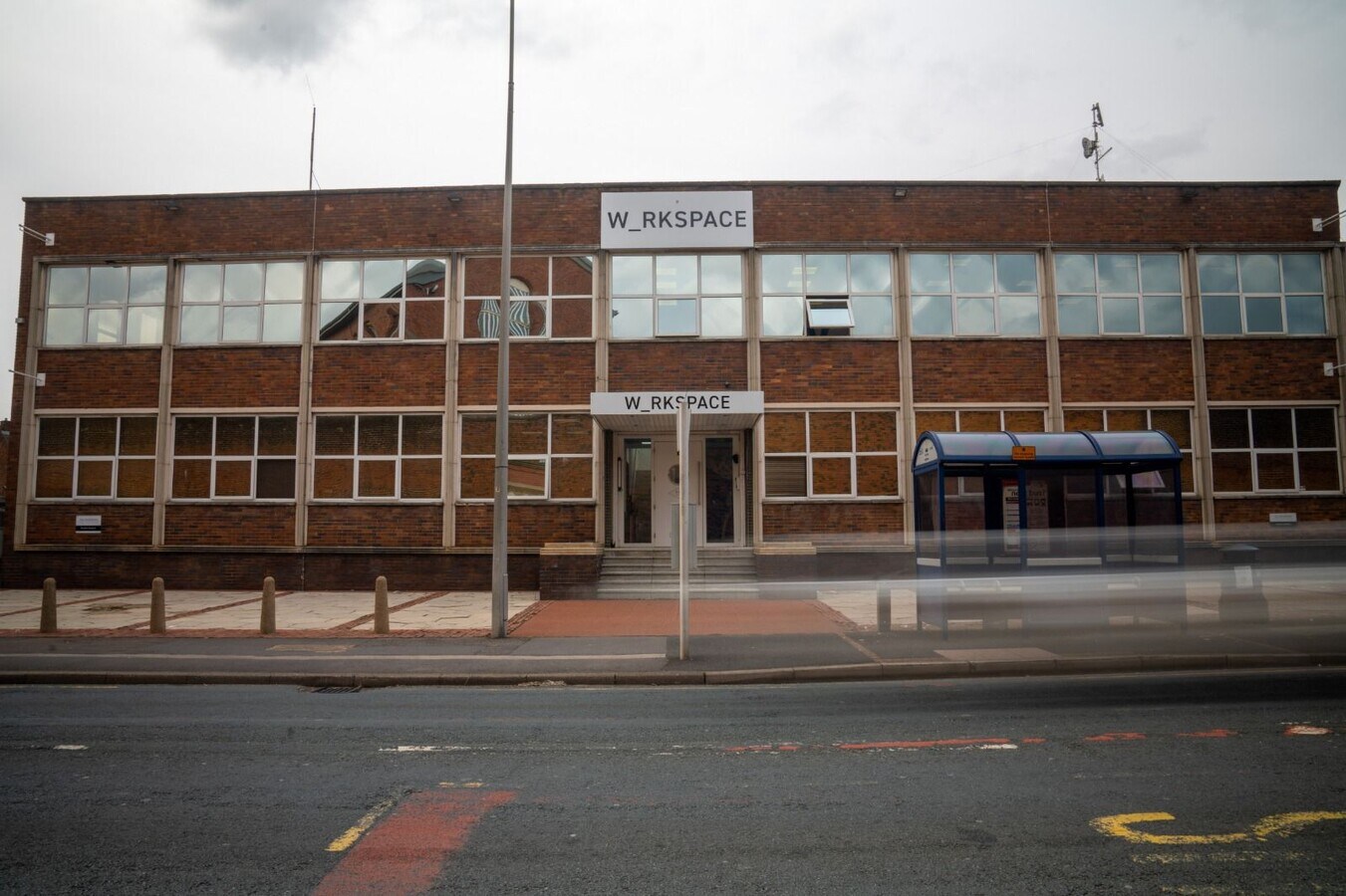 915 Ribbleton Ln, Preston PR1 5EZ UK