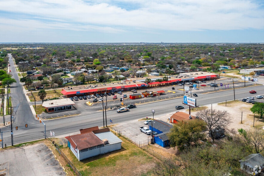 3646-3678 Culebra Rd, San Antonio, TX to rent - Building Photo - Image 2 of 7