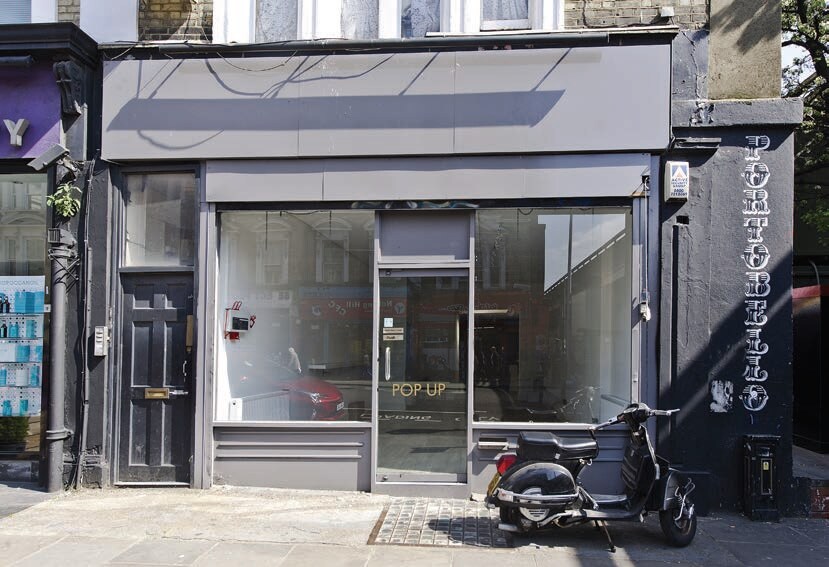 142 Ladbroke Grv, London for sale Primary Photo- Image 1 of 1