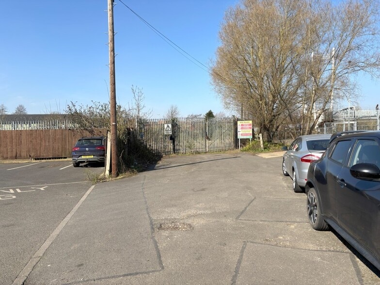 Cow Ln, Newark for sale - Building Photo - Image 3 of 3