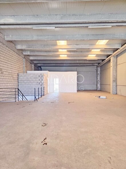 Industrial in Alcalá de Henares, Madrid to rent - Interior Photo - Image 3 of 3
