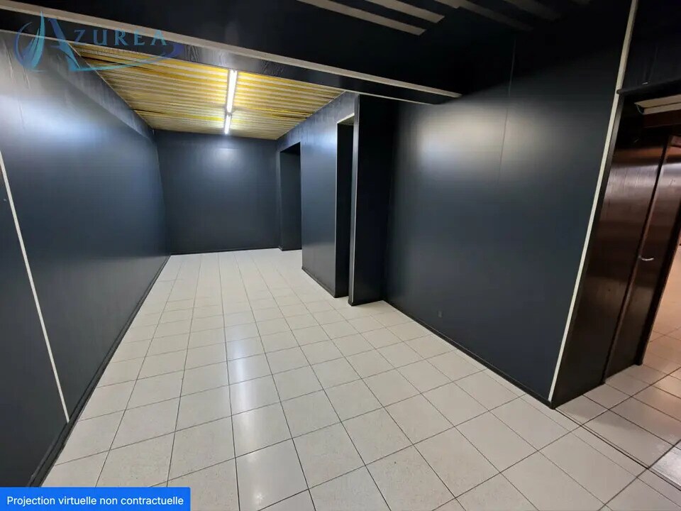 Retail in Nice for sale Interior Photo- Image 1 of 4