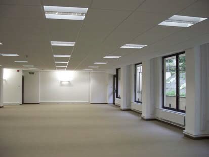 43-46 Queens Rd, Brighton to rent - Interior Photo - Image 2 of 4