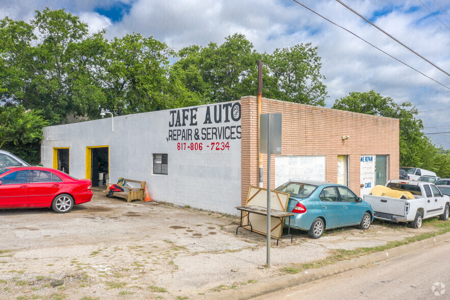 1108 S Riverside Dr, Fort Worth, TX for sale - Primary Photo - Image 1 of 1