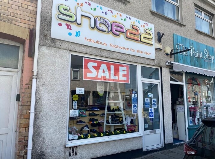 22 New Rd, Porthcawl CF36 5DN UK