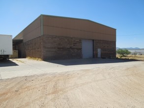 301 S Howard St, Huachuca City, AZ for sale Primary Photo- Image 1 of 1