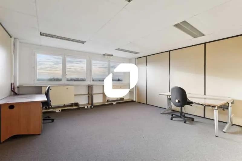 Rue Marcel Paul, Tremblay-en-France to rent Interior Photo- Image 1 of 15