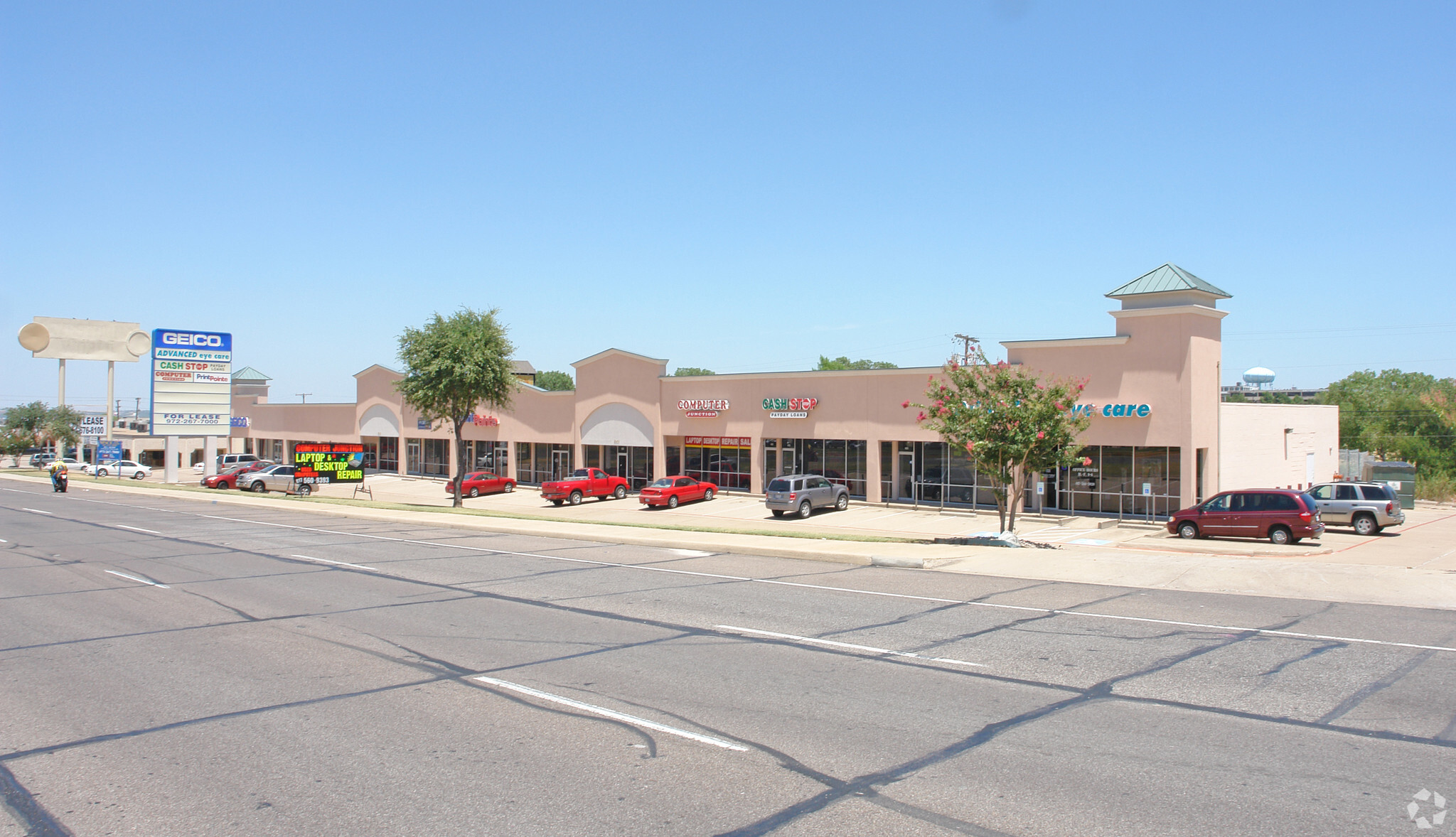 2901 Alta Mere Dr, Fort Worth, TX for rent Building Photo- Image 1 of 6