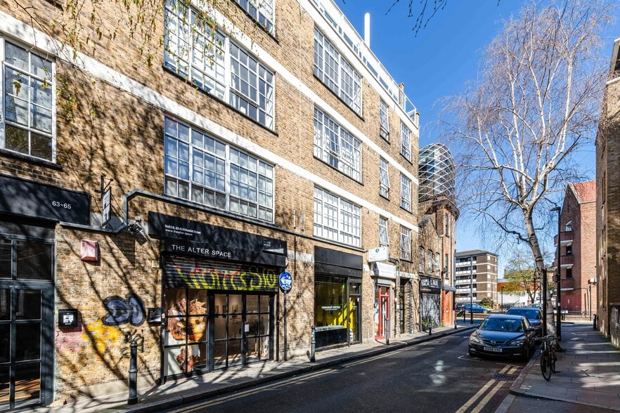 63-65 Princelet St, London to rent - Building Photo - Image 1 of 6