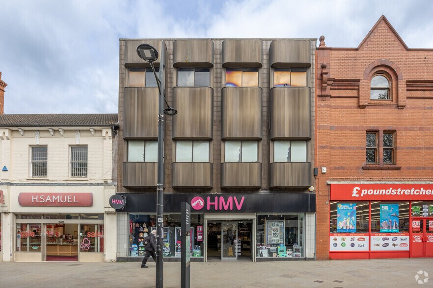 Regent St, Swindon to rent - Building Photo - Image 3 of 3