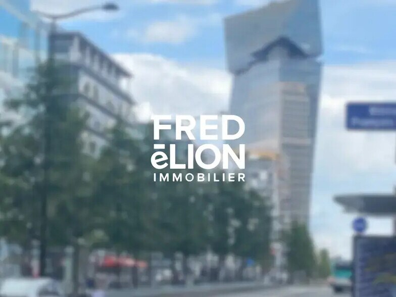 Build-to-Rent in Paris for sale - Building Photo - Image 1 of 1