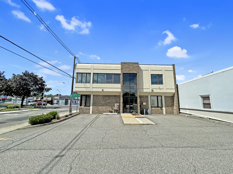 26-02 Broadway, Fair Lawn, NJ for sale - Building Photo - Image 1 of 1