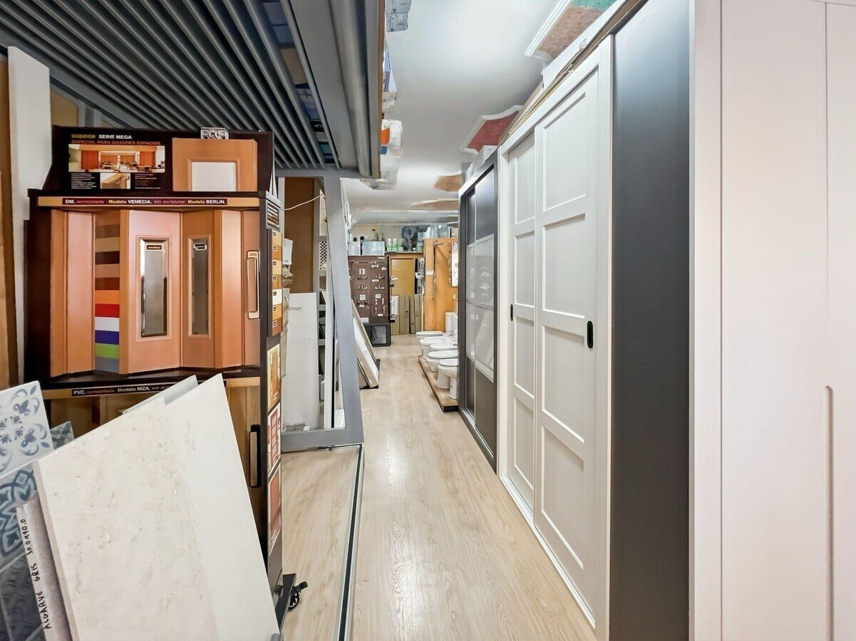 Pinto, MAD 28320 - Unit Es:1 Pl:00 Pt:01 - - Interior Photo - Image 2 of 20
