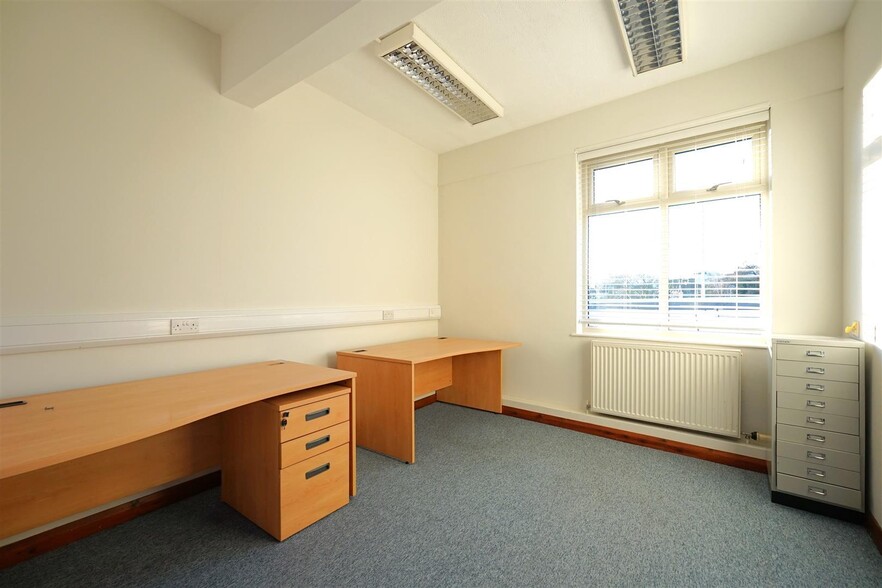 Cavendish St, Ulverston to rent - Building Photo - Image 2 of 4