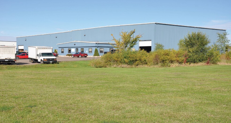 400 Congress St W, Maple Lake, MN for sale - Building Photo - Image 1 of 1