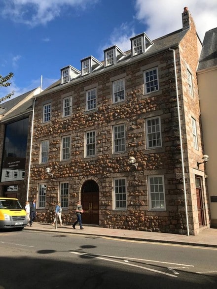 7 Castle St, Jersey for sale - Primary Photo - Image 1 of 1