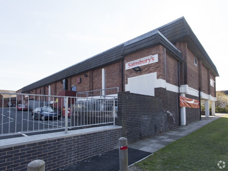 Brook St, Welshpool to rent - Building Photo - Image 3 of 4