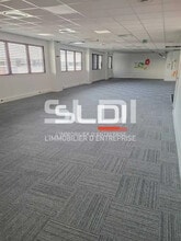 Chemin Des Peupliers, Dardilly to rent Interior Photo- Image 2 of 14