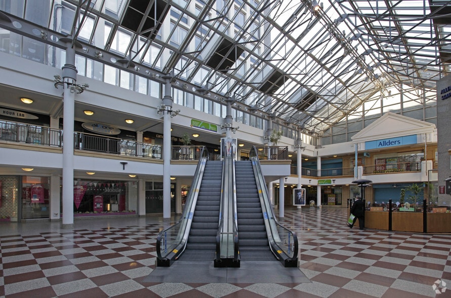 Whitgift Centre, Croydon to rent - Building Photo - Image 2 of 3