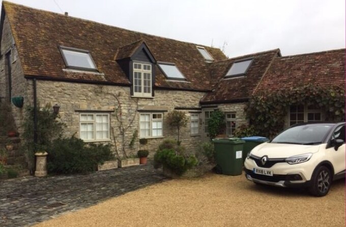 Townsend, Bicester for sale Primary Photo- Image 1 of 1