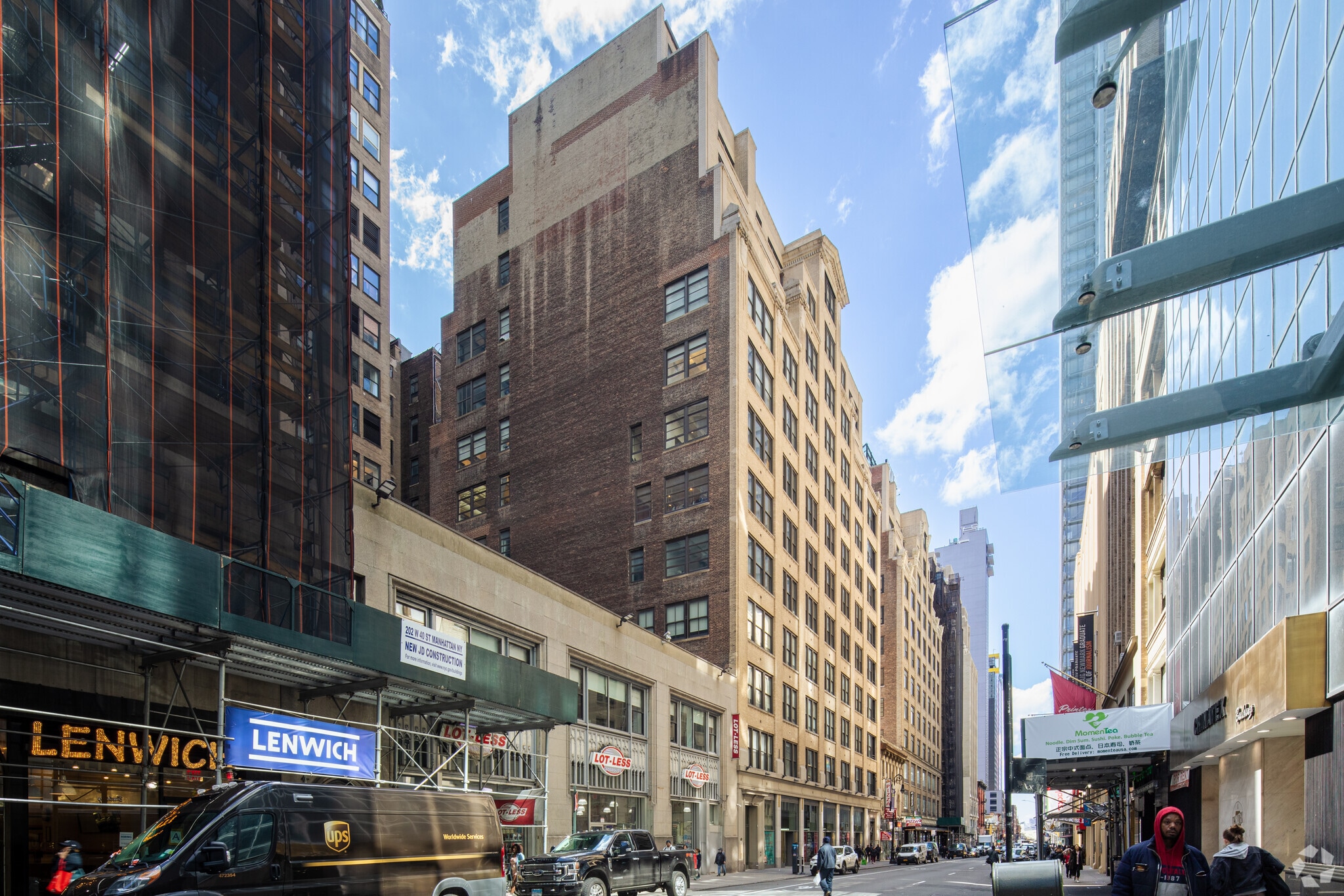 218-232 W 40th St, New York, NY to rent Primary Photo- Image 1 of 10